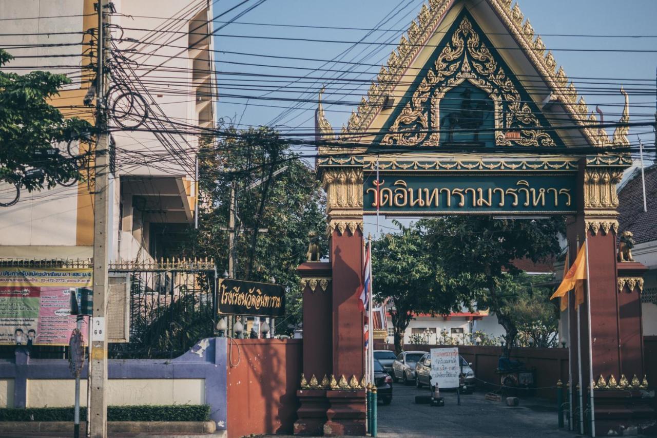 One Of Us House Vandrerhjem Bangkok Eksteriør bilde